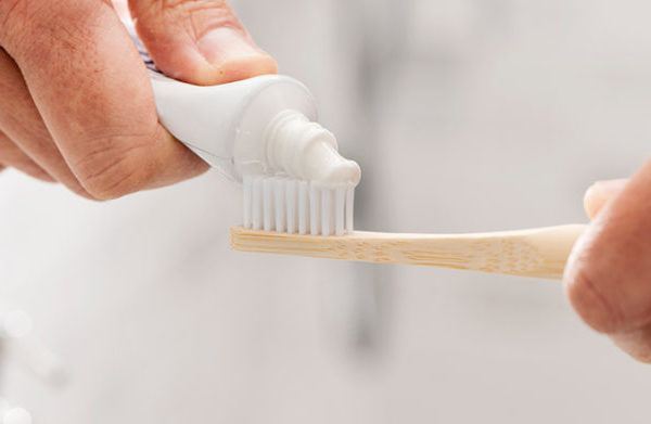 The close relationship between oral health and gut microbiota