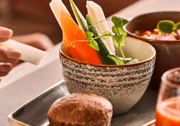 Anti-inflammatory Nutrition: Eating to Heal from Within