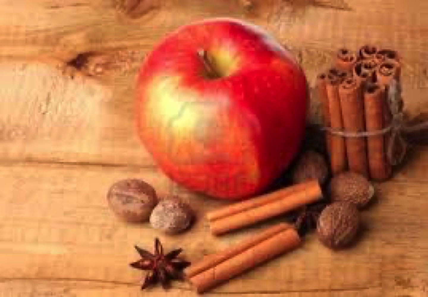 La manzana como principio de la receta del postre de San Valentin La manzana como principio de la receta del postre de San Valentin